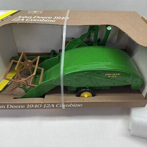 Vintage John Deere 1940 12A Combine